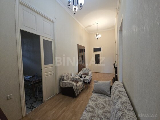 3 otaqlı Köhnə tikili, Sahil m., Bakı