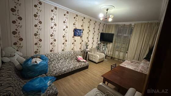 3 otaqlı Köhnə tikili, Qaraçuxur q., Bakı