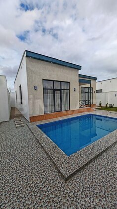 4 otaqlı Həyət evi/Bağ evi, Mərdəkan q., Bakı