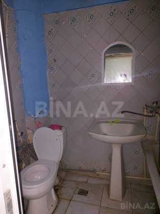 3 otaqlı Köhnə tikili, Neftçilər m., Bakı