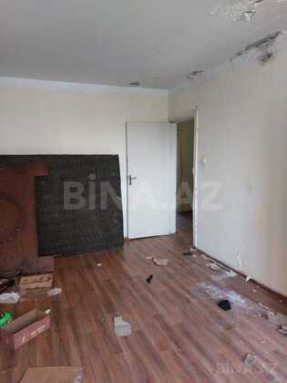 3 otaqlı Köhnə tikili, Neftçilər m., Bakı