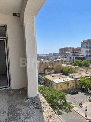 3 otaqlı Yeni tikili, 28 May m., Bakı