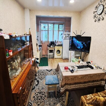 4 otaqlı Köhnə tikili, Əhmədli m., Bakı