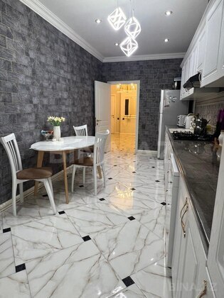 3 otaqlı Yeni tikili, 20 Yanvar m., Bakı