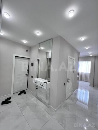 3 otaqlı Köhnə tikili, Qara Qarayev m., Bakı