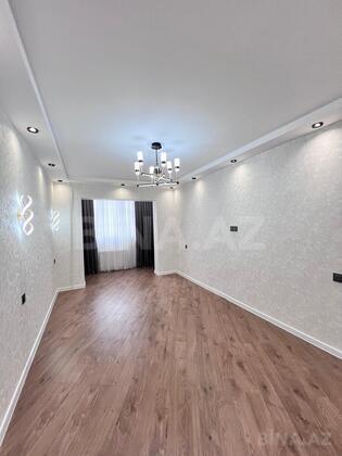 3 otaqlı Köhnə tikili, Qara Qarayev m., Bakı