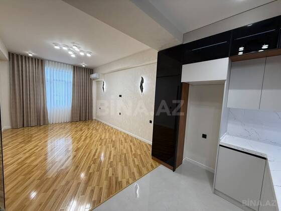 4 otaqlı Yeni tikili, Xalqlar Dostluğu m., Bakı