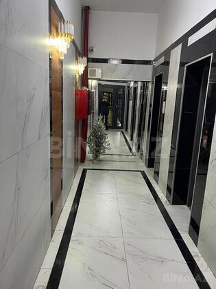 4 otaqlı Yeni tikili, Şah İsmayıl Xətai m., Bakı
