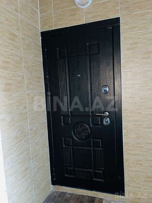 3 otaqlı Köhnə tikili, Memar Əcəmi m., Bakı