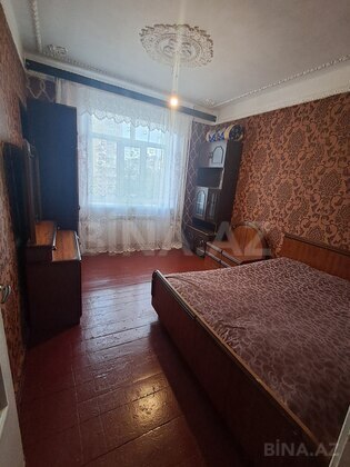 2 otaqlı Köhnə tikili, Bakıxanov q., Bakı
