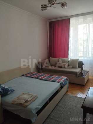 2 otaqlı Köhnə tikili, 28 May m., Bakı