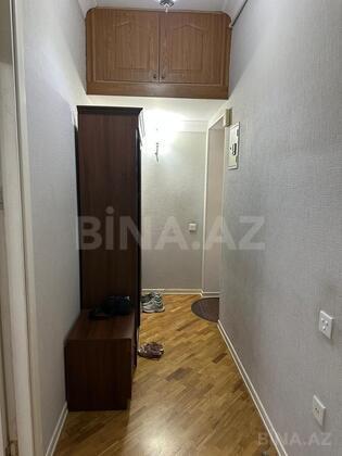 2 otaqlı Köhnə tikili, Elmlər Akademiyası m., Bakı