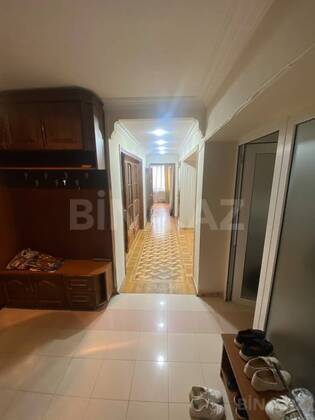 3 otaqlı Köhnə tikili, 20 Yanvar m., Bakı