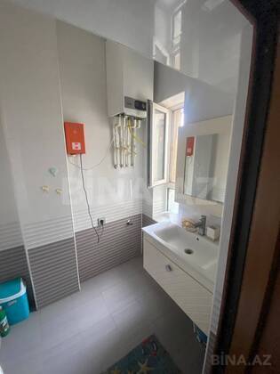 3 otaqlı Köhnə tikili, 20 Yanvar m., Bakı