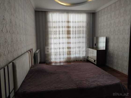 3 otaqlı Yeni tikili, Şah İsmayıl Xətai m., Bakı