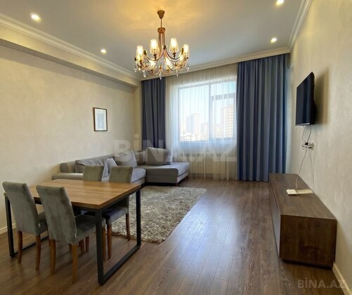 2 otaqlı Yeni tikili, 8 Noyabr m., Bakı