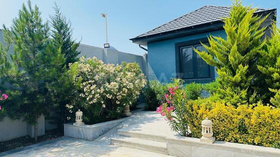 4 otaqlı Həyət evi/Bağ evi, Bilgəh q., Bakı