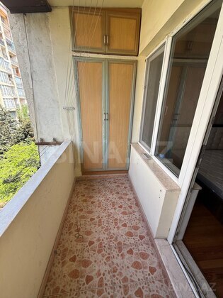 2 otaqlı Köhnə tikili, Azadlıq Prospekti m., Bakı