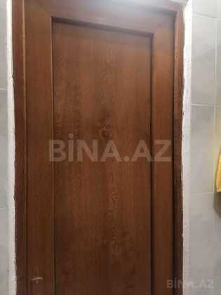 3 otaqlı Köhnə tikili, Nizami m., Bakı