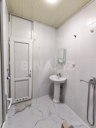 2 otaqlı Köhnə tikili, Memar Əcəmi m., Bakı