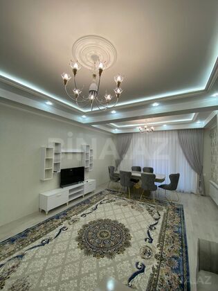 3 otaqlı Yeni tikili, Şah İsmayıl Xətai m., Bakı