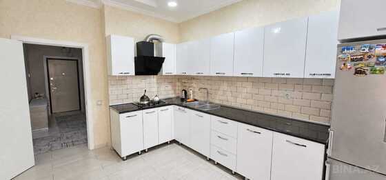 3 otaqlı Yeni tikili, 20 Yanvar m., Bakı