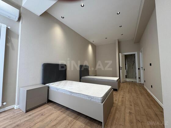 4 otaqlı Yeni tikili, Koroğlu m., Bakı