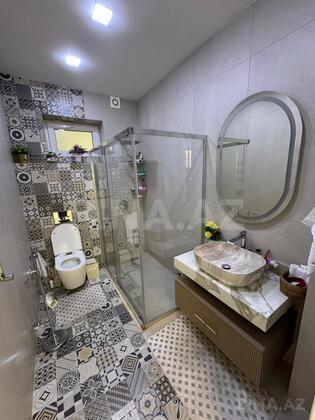 8 otaqlı Həyət evi/Bağ evi, Ağ şəhər q., Bakı
