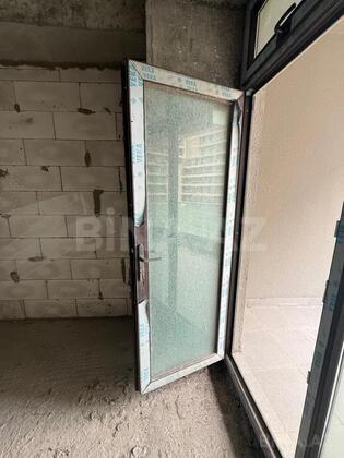 3 otaqlı Yeni tikili, Elmlər Akademiyası m., Bakı