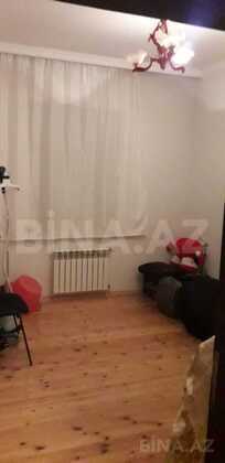 3 otaqlı Köhnə tikili, Xətai r., Bakı