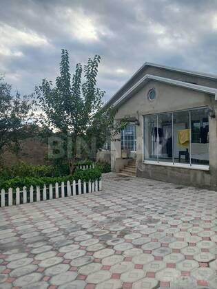 4 otaqlı Həyət evi/Bağ evi, Binə q., Bakı