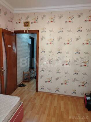 4 otaqlı Köhnə tikili, Həzi Aslanov m., Bakı
