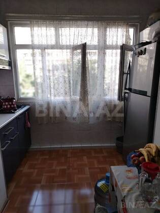 4 otaqlı Köhnə tikili, Həzi Aslanov m., Bakı