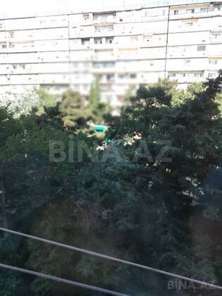 4 otaqlı Köhnə tikili, Həzi Aslanov m., Bakı