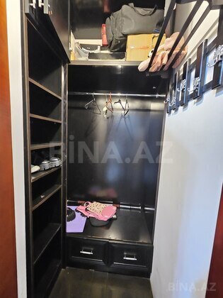 4 otaqlı Yeni tikili, Nizami m., Bakı