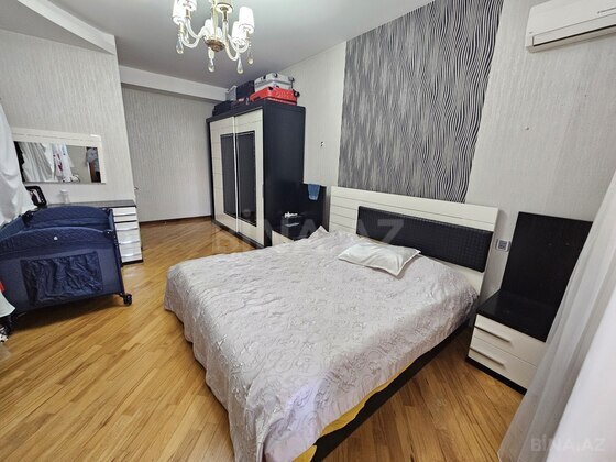 4 otaqlı Yeni tikili, Nizami m., Bakı