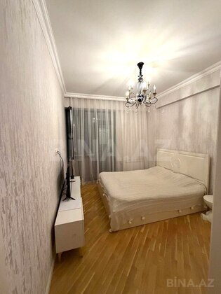 3 otaqlı Yeni tikili, 28 May m., Bakı