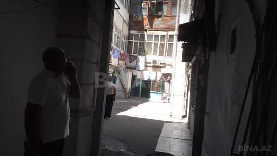 1 otaqlı Köhnə tikili, 28 May m., Bakı