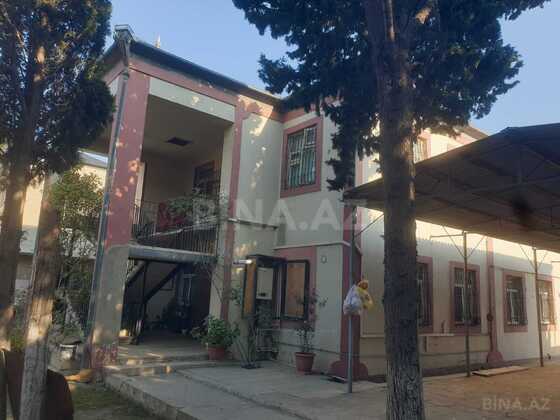 8 otaqlı Həyət evi/Bağ evi, Zığ q., Bakı