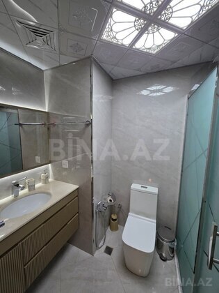 2 otaqlı Yeni tikili, 8 Noyabr m., Bakı