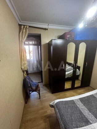 3 otaqlı Köhnə tikili, Badamdar q., Bakı