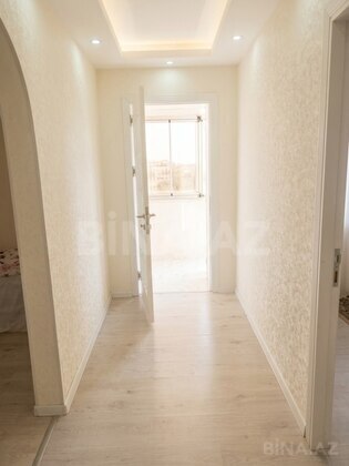 3 otaqlı Köhnə tikili, Neftçilər m., Bakı