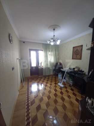 5 otaqlı Köhnə tikili, Binəqədi r., Bakı