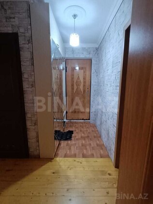 3 otaqlı Köhnə tikili, Abşeron r., Sumqayıt