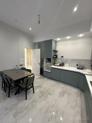 4 otaqlı Həyət evi/Bağ evi, Novxanı q., Bakı