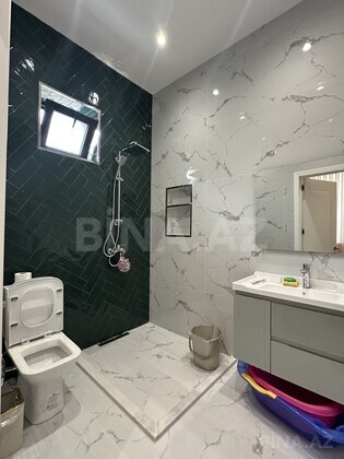 4 otaqlı Həyət evi/Bağ evi, Novxanı q., Bakı