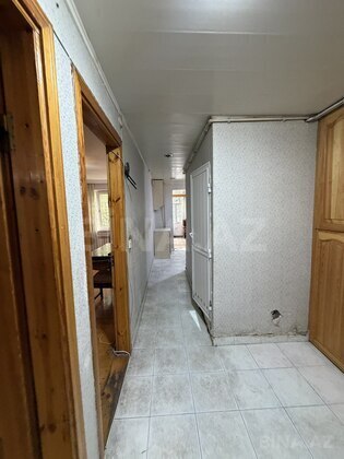 3 otaqlı Köhnə tikili, Neftçilər m., Bakı
