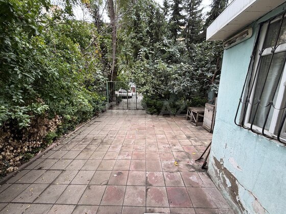 3 otaqlı Köhnə tikili, Neftçilər m., Bakı