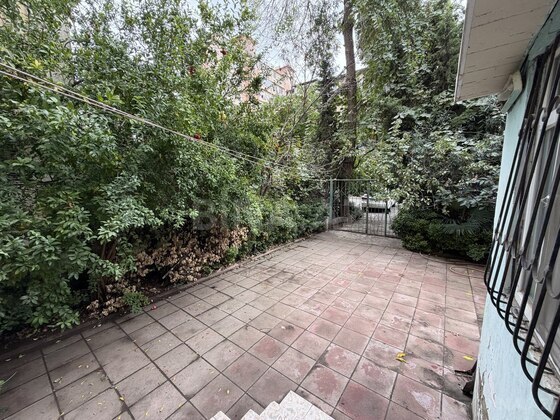 3 otaqlı Köhnə tikili, Neftçilər m., Bakı