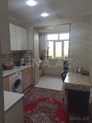3 otaqlı Köhnə tikili, Həzi Aslanov q., Bakı